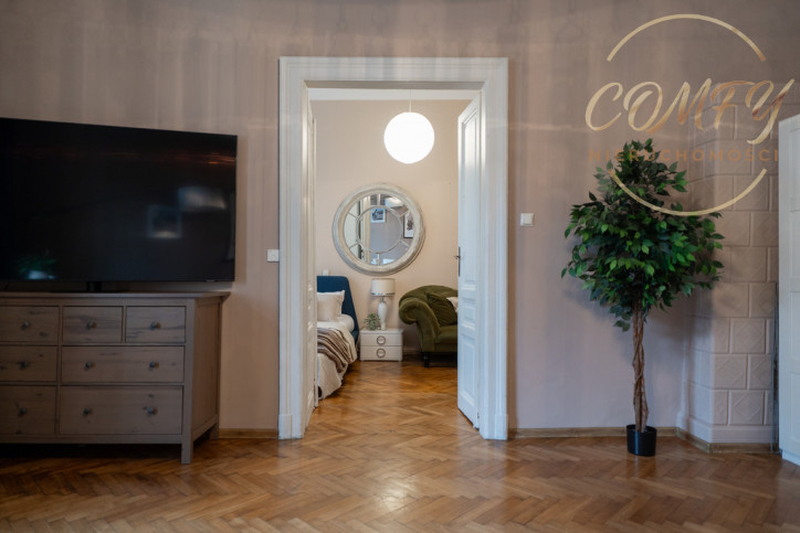 Mieszkanie Sprzedaż Kraków Kraków-Śródmieście Miodowa 9